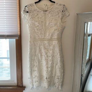 White short sleeve dress